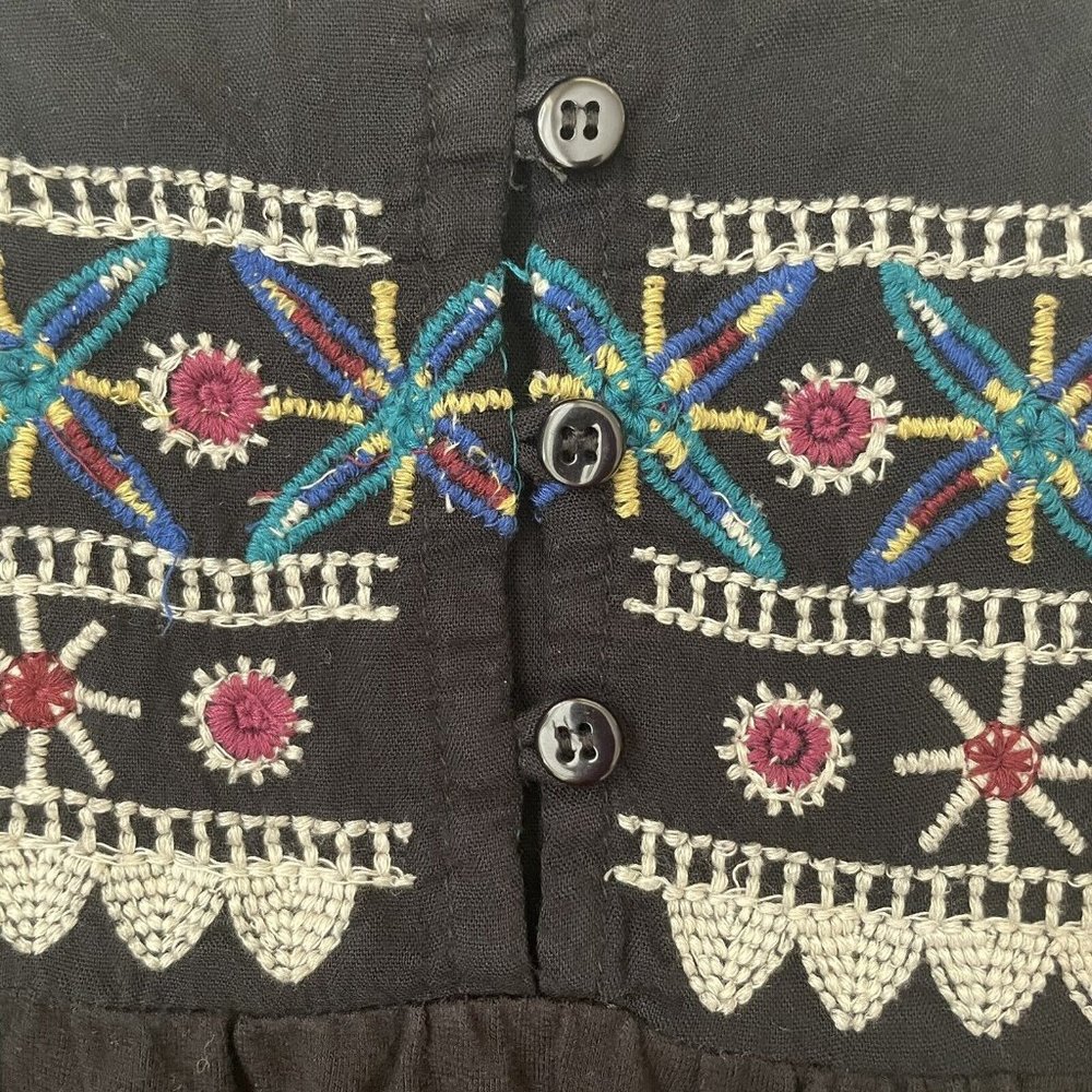 inLUV Shirt Womens Small Black Embroidered Boho Flowy Top Colorful Buttons FLAW - Picture 3 of 10